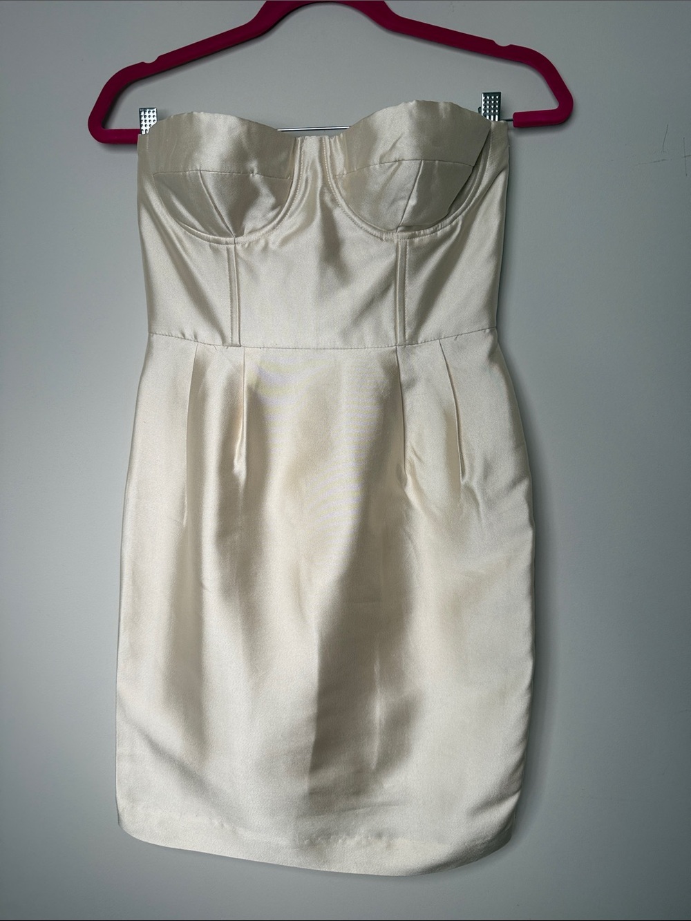 Jill Stuart Cream Strapless Satin Sheath Dress